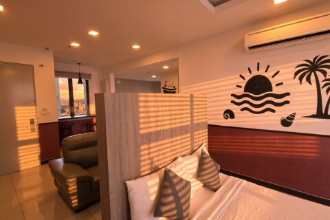 Upgraded room photo: Sunset Suite Bedroom